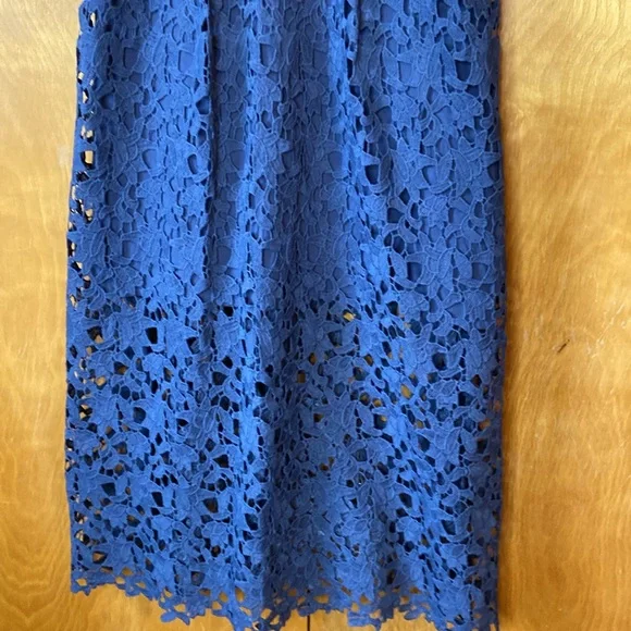 ASTR Lace A-Line Sleeveless V-Neck Midi Dress A figure-flattering closet staple. - Picture 5 of 12